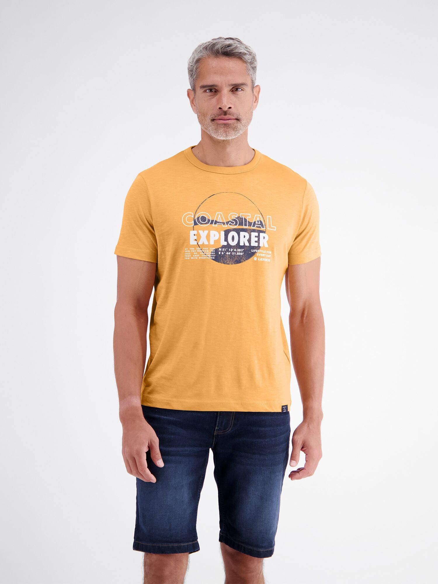 T-Shirt LERROS "T-Shirt mit Brustprint und Rundhalsausschnitt", Herren, Gr. 3XL, gelb (dull peach), 100% Baumwolle, Rundhals, Shirts T-Shirt dull peach 3XL