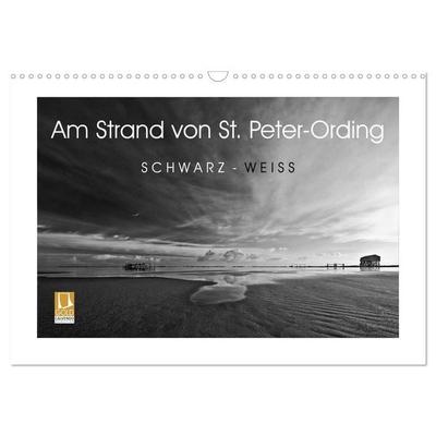 Am Strand von St. Peter-Ording SCHWARZ-WEISS (Wandkalender 2026 DIN A3 quer), CALVENDO Monatskalender