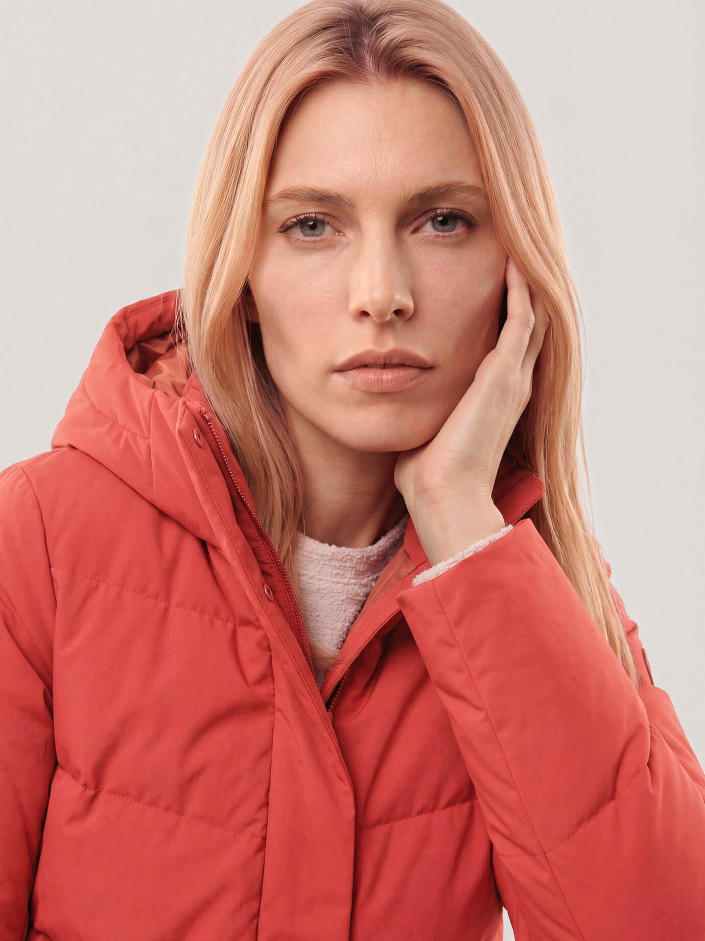 Walbusch Thermo Steppjacke ohne Nähte, normale Größen#Kurzgrößen, Farbe Orange, 20, wärmende Sorona-Füllung nahtfrei verarbeitet Damen