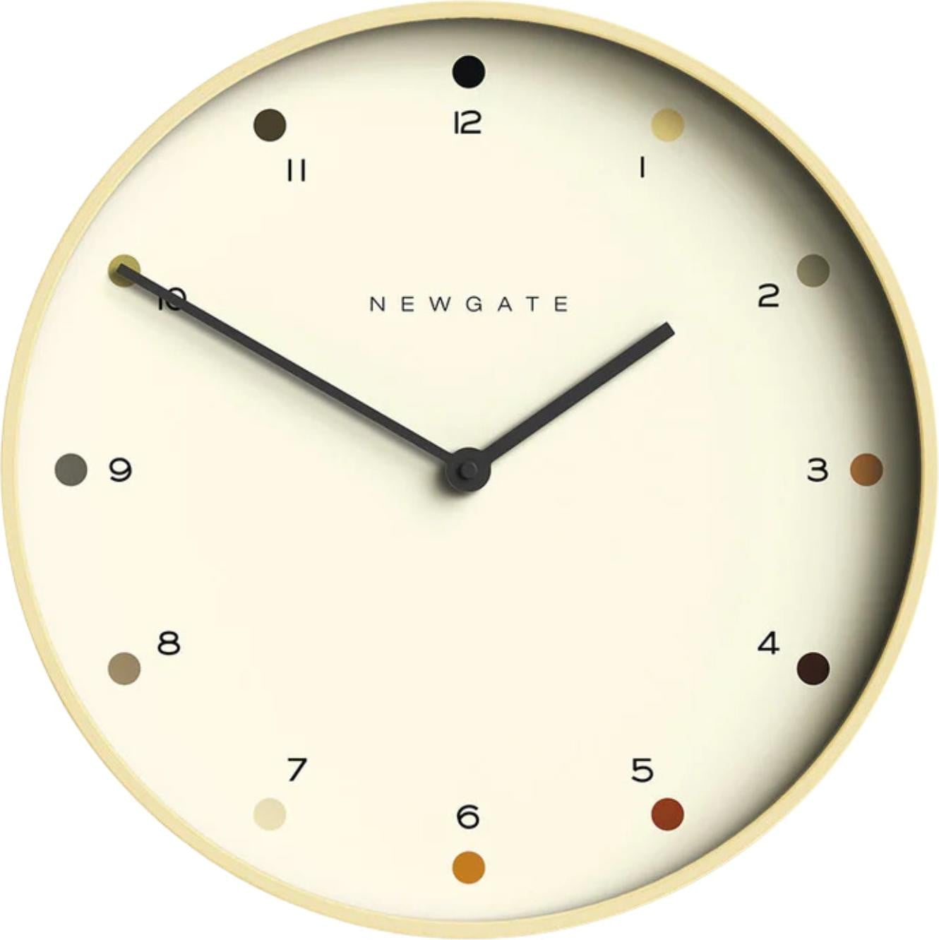 Newgate Mr Clarke Wandklok met Stippenwijzerplaat - Bruin - Diameter: 40 cm