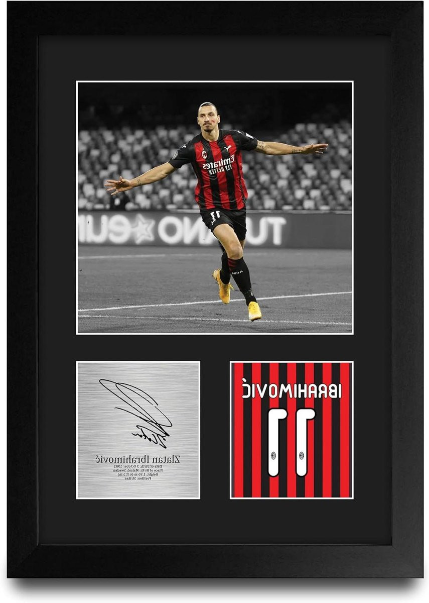 Voetbal Poster met Gedrukte Handtekening - Sport Decoratie - A4 Ingelijst - Zwart