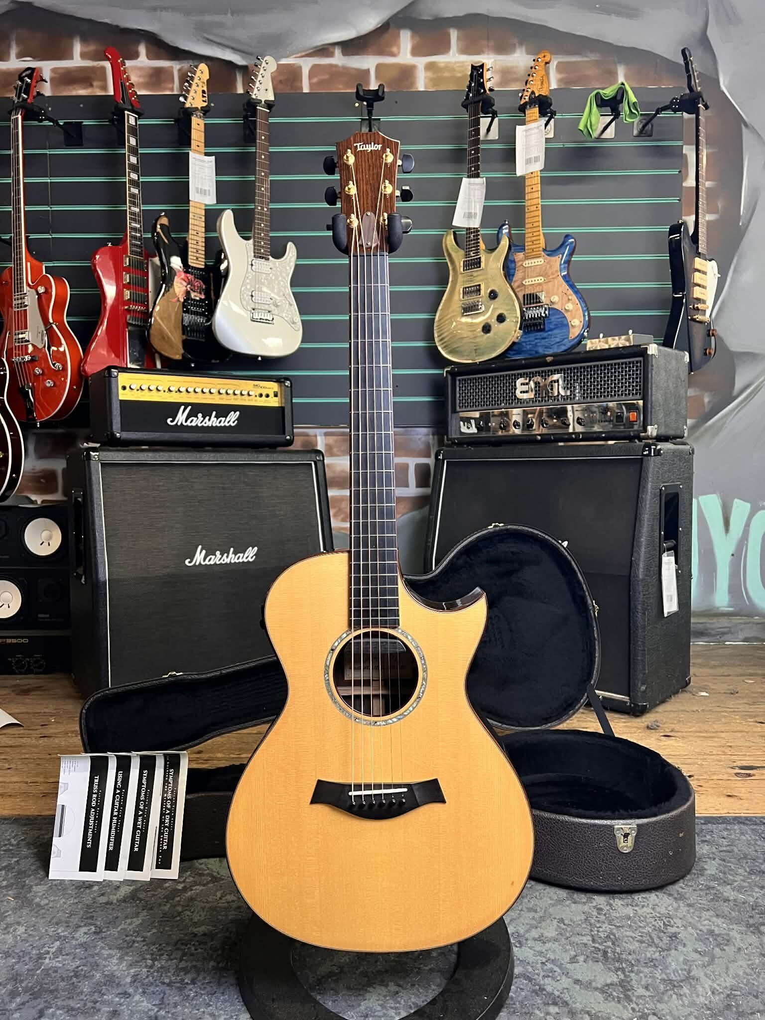Taylor CPSM Chris Proctor Signature Gloss Natural 2000 Electro-Acoustic Guitar   Gloss Natural - Refurbished