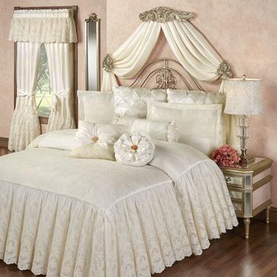 Touch of Class Cameo Lace Grande Bedspread Pearl, California King, Pearl