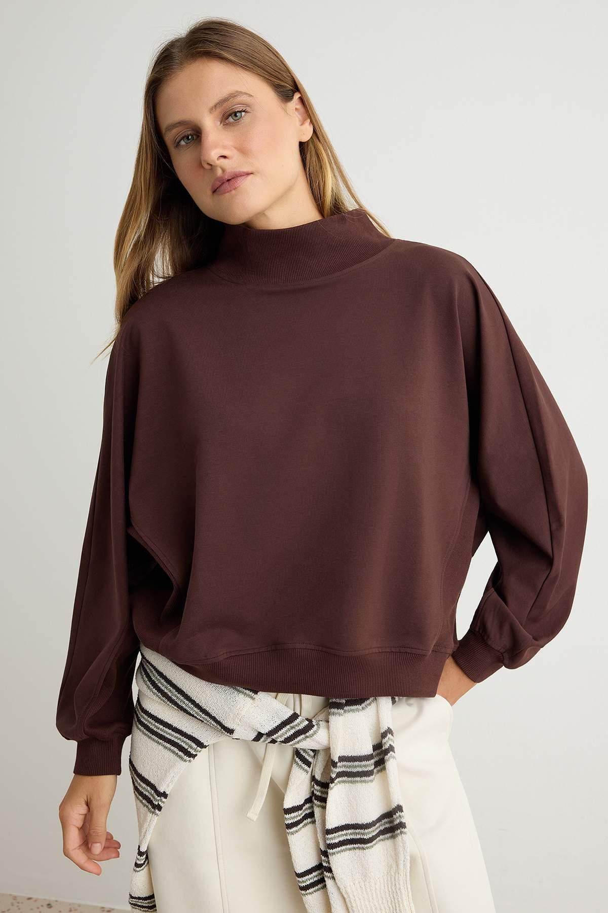 TRENDYOLMİLLA Damen Braun Einfarbig Lang, Oversize Sweatshirts