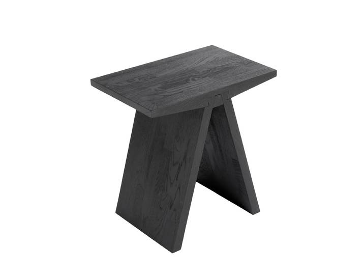 Muubs - Angle Hocker, 45 x 45 cm, Eiche schwarz lackiert