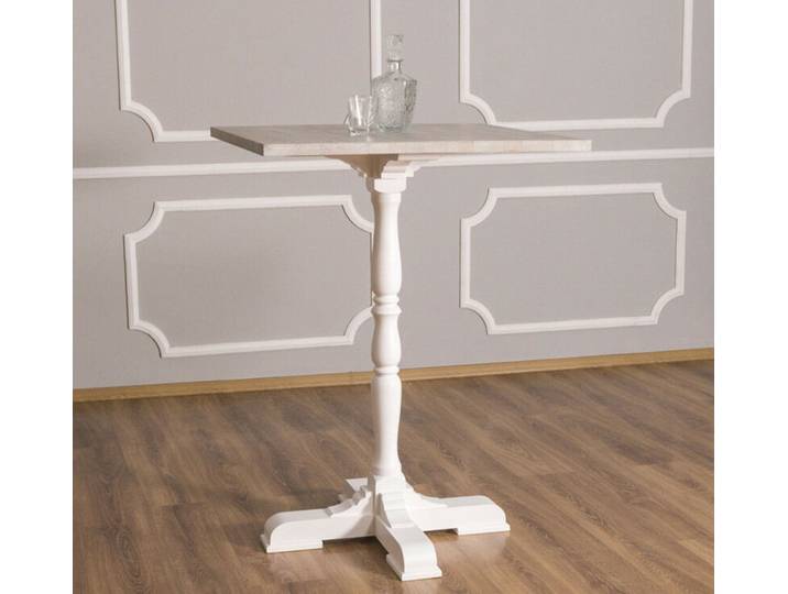 Weißer Bartisch im Landhausstil
