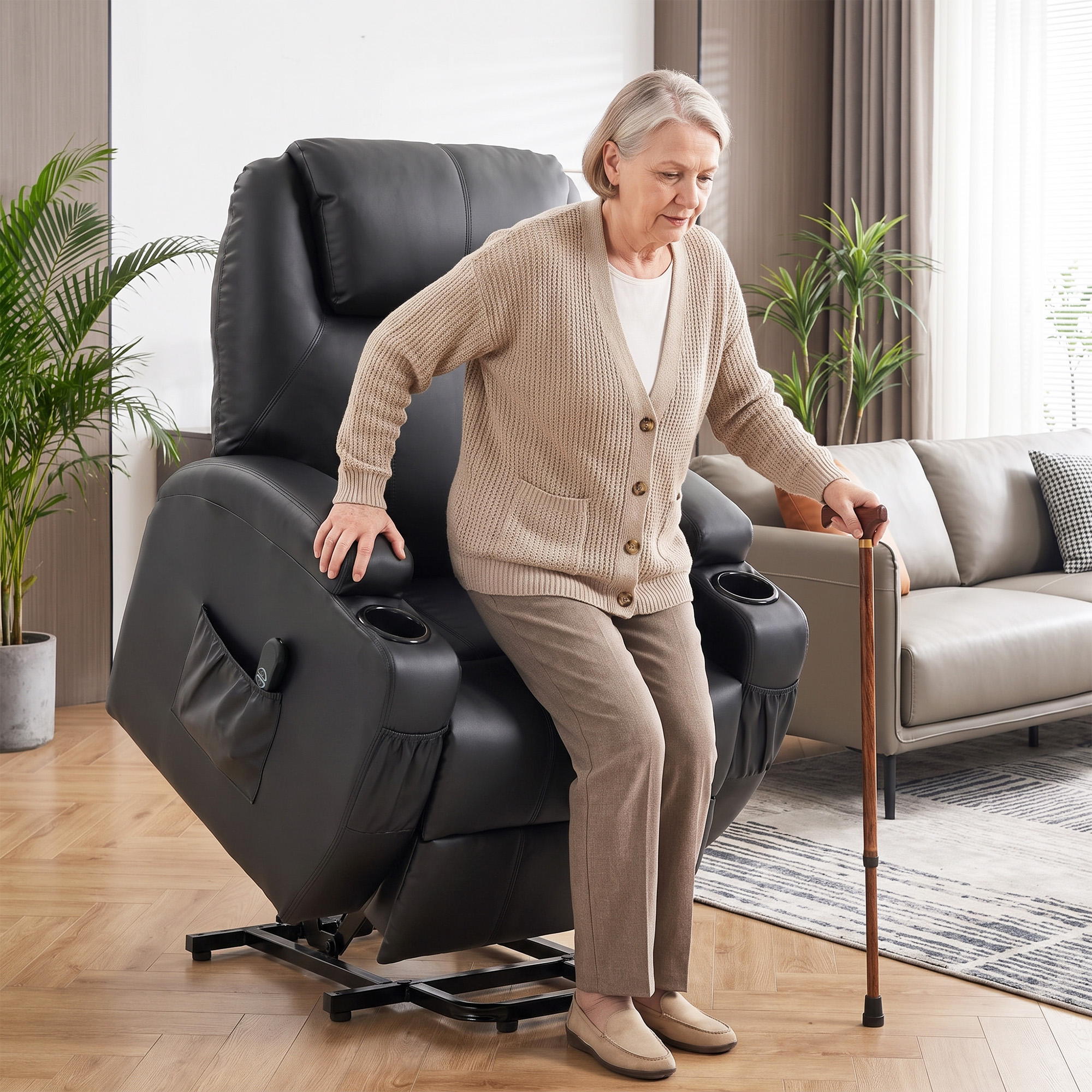 Homcom Poltrona relax elettrica alzapersone e reclinabile con USB e telecomando, nera   Aosom Italy