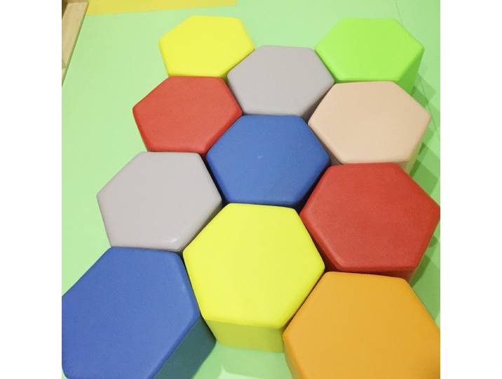 Tabouret Hexagonal Créatif en Tissu Doux pour Centre de Formation, Éducation Précoce, Maternelle, Parent-Enfant, Tabouret Musical Coloré, Tabouret à Chaussures