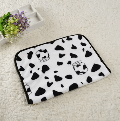 Inspire Picks Soft Cozy Pet Bed Mat With Bone, Star & Avocado Prints For Dogs & Cats cows 80 X 100 Cm