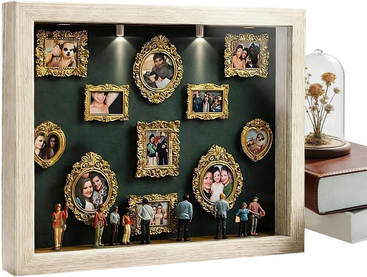 Museum Silhouet Frame Miniatuur Displaybox met Zachte Verlichting - Houtkleur - 22.7 x 31.4 cm