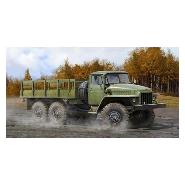 Trumpeter Russian URAL-375D (01027)