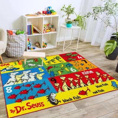 "Licensed Dr Seuss 'One Fish' Counting Digital Printed Youth Area Rug - 4'6""x6'6"""