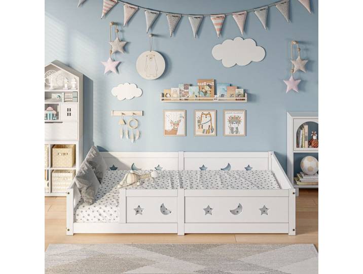 Lit enfant au sol - URBANLUXE - Lit au sol - 120x200 cm - Pin massif - Barrière sécurité (étoiles & lune)