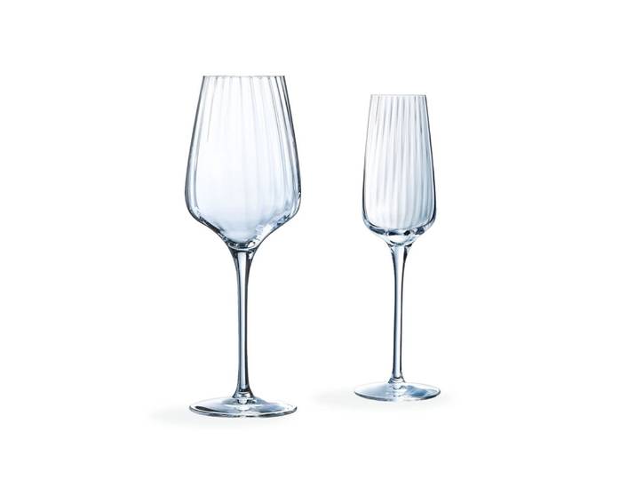 Ensemble de 12 verres à pied