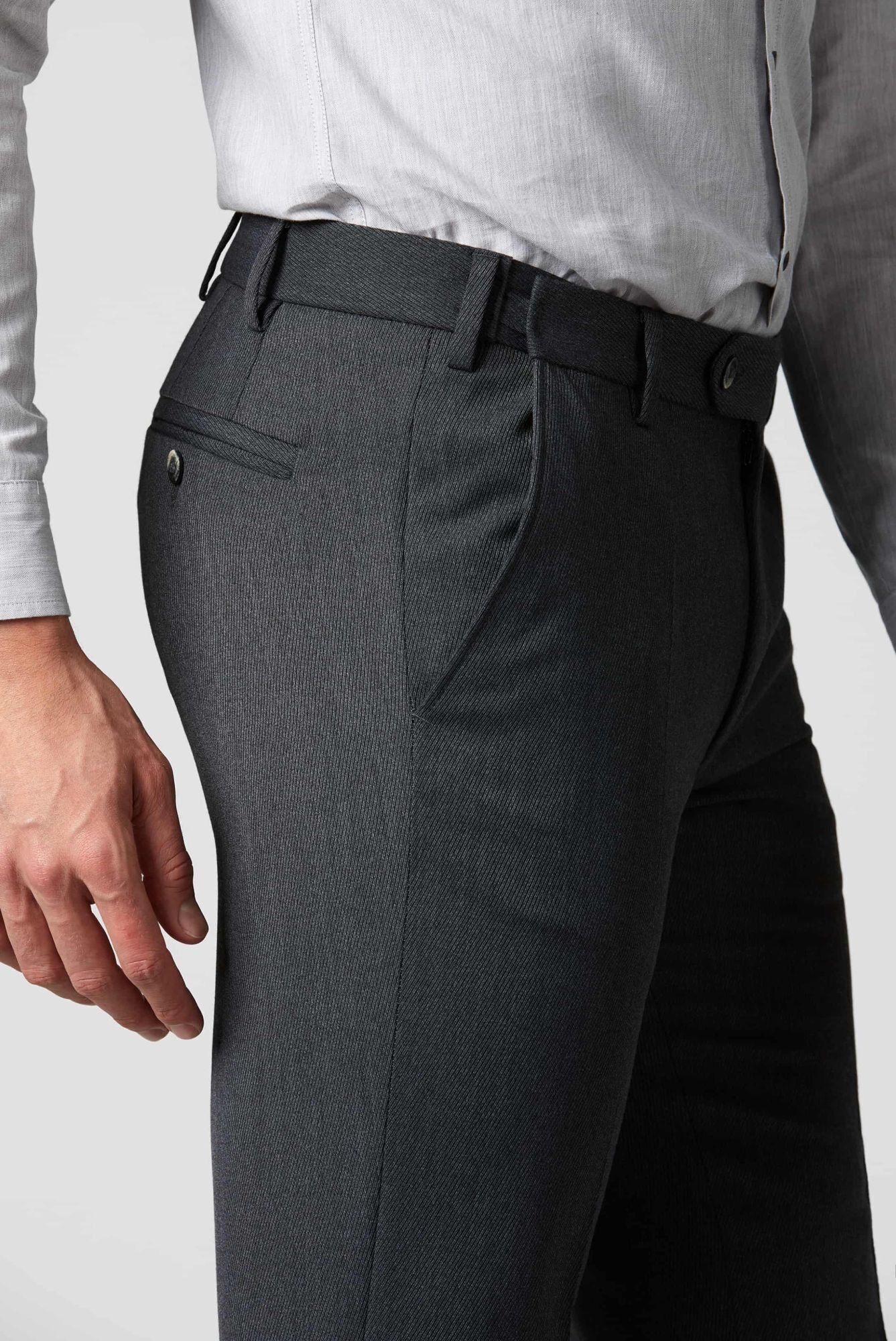Anzughose MEYER "Oslo 2-111", Herren, Gr. 54, N-Gr, grau, Obermaterial: 55% Polyester PES. 45% Wolle mw., uni, modern fit, Hosen Anzughose, praktische Autofahrer- und Reisehose
