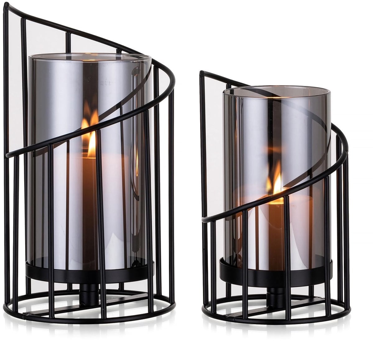 Unyqoos Stijlvolle glazen kandelaar met metalen basis voor sfeervolle verlichting