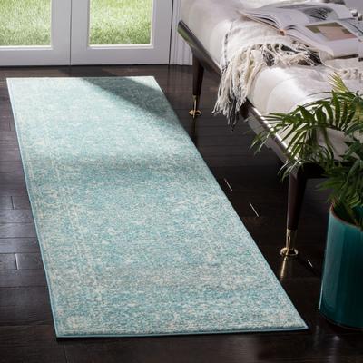 SAFAVIEH Evoke Adele Vintage Oriental Distressed Rug
