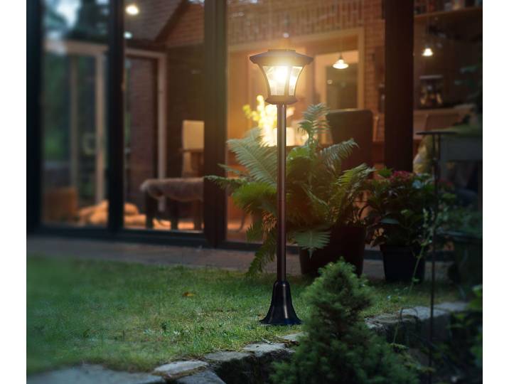 LED Außen-Stehlampe IC GARDENWORLD Solar Gartenlaterne 120cm im Straßenlaternen Design , schwarz, H:120cm, Leuchten, LED Außen-Stehlampe, Lichtsensor, Akkulampe, Lampe ohne Kabel, Solarleuchte, Stehlampe