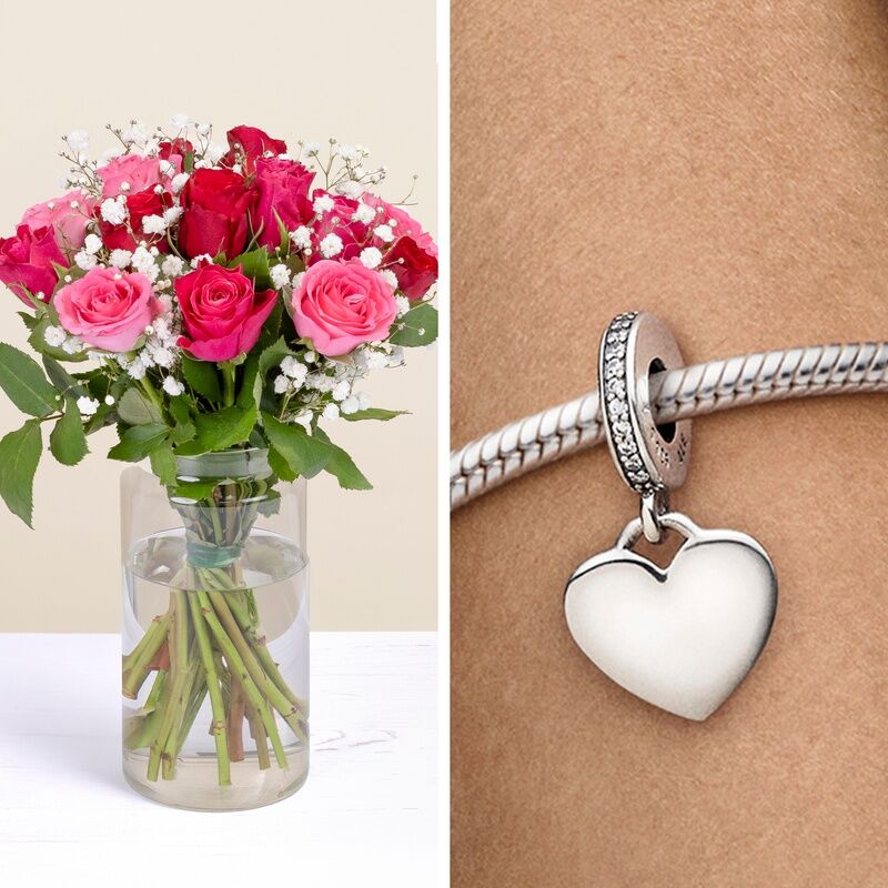 Roses et son Charm iconique Pandora - Interflora - Livraison de fleurs