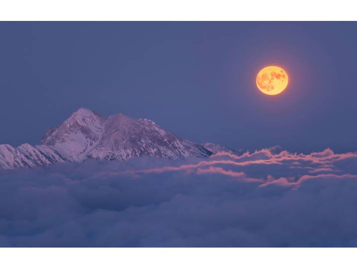 Fototapete PAPERMOON Photo-Art ALES KRIVEC, SUPER MOON ERHEBT SICH , bunt, B:3m L:2,23m, Vlies, Tapeten, Fototapete