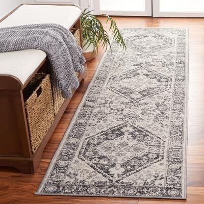 SAFAVIEH Odyssey Annja Vintage Oriental Rug