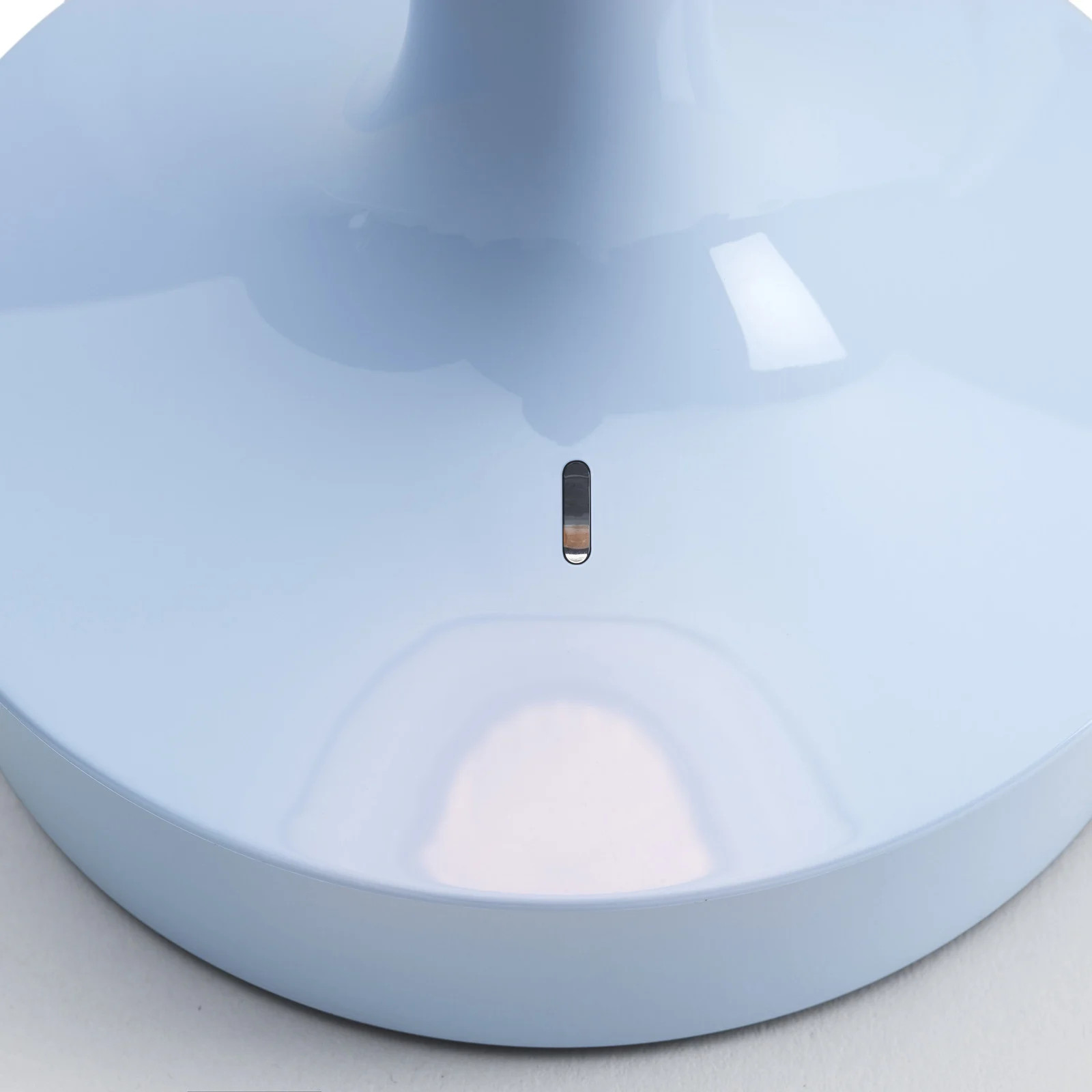 Flos Bon Jour Unplugged tafellamp - Faded Blue - Oplaadbaar en dimbaar