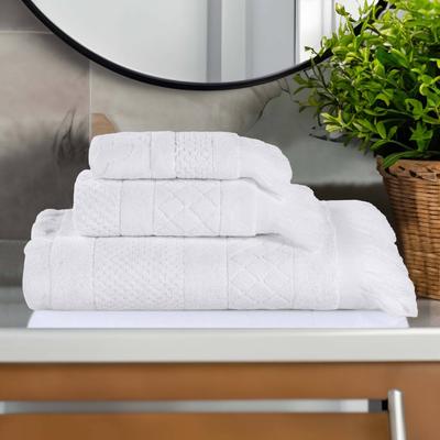 Superior Rolla Cotton Geometric Jacquard Plush Soft 3 Piece Towel Set