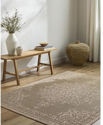 Livabliss Sandra Traditional Medallion Outdoor Area Rug