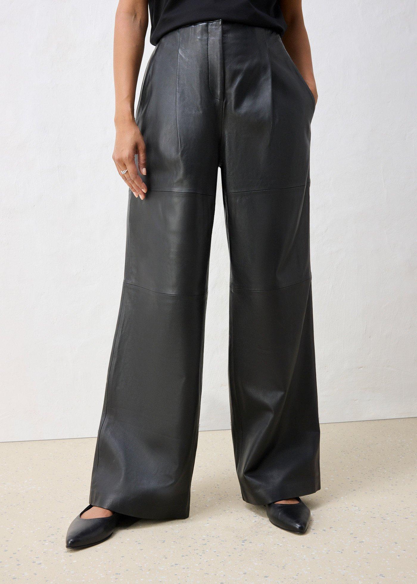 bonprix Lederhose mit Bundfalten, schwarz, Gr.44, trendige Premium Lederhose aus hochwertigen Nappa-Leder, bequeme , weites Bein mit Bundfalte, aus Nappaleder