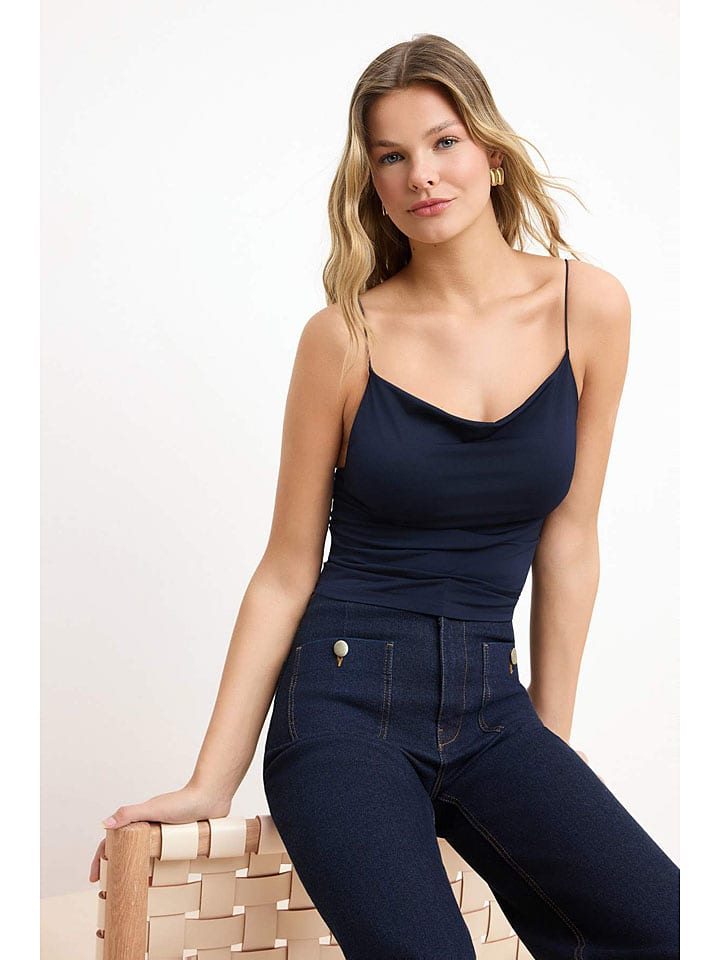 trendyol Top in Dunkelblau - S