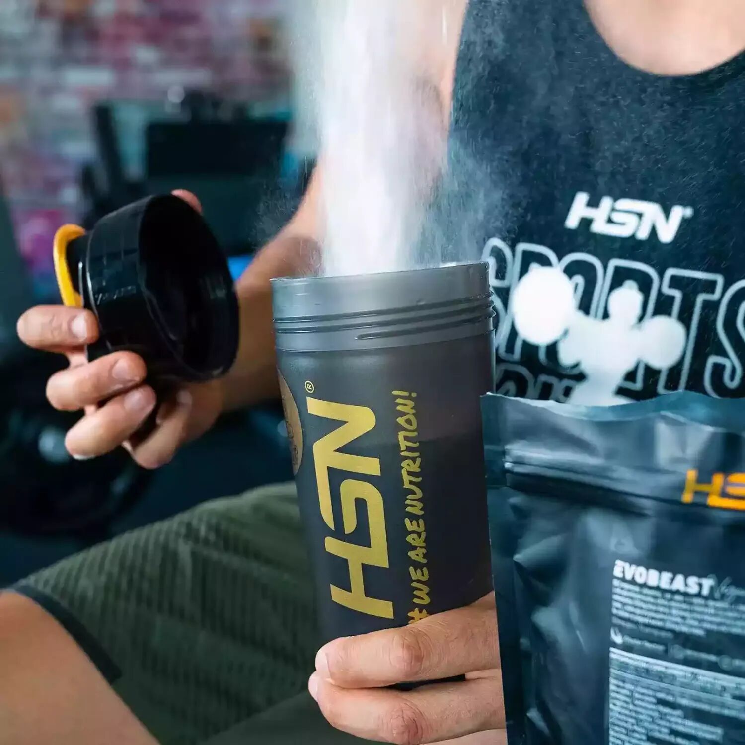 HSN Evobeast 1kg naranja - Pre-Entrenamiento - Polvo - 20  Servicios