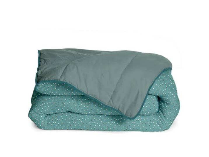 Bleu Calin Couette Imprimée Chaude Dana 140x200cm Bleu Céladon/Gris Clair pour Lit 90x190\, Microfibre\, Édredon 350g/m²\, Fabriqué en France\, Certifiée Oeko-Tex