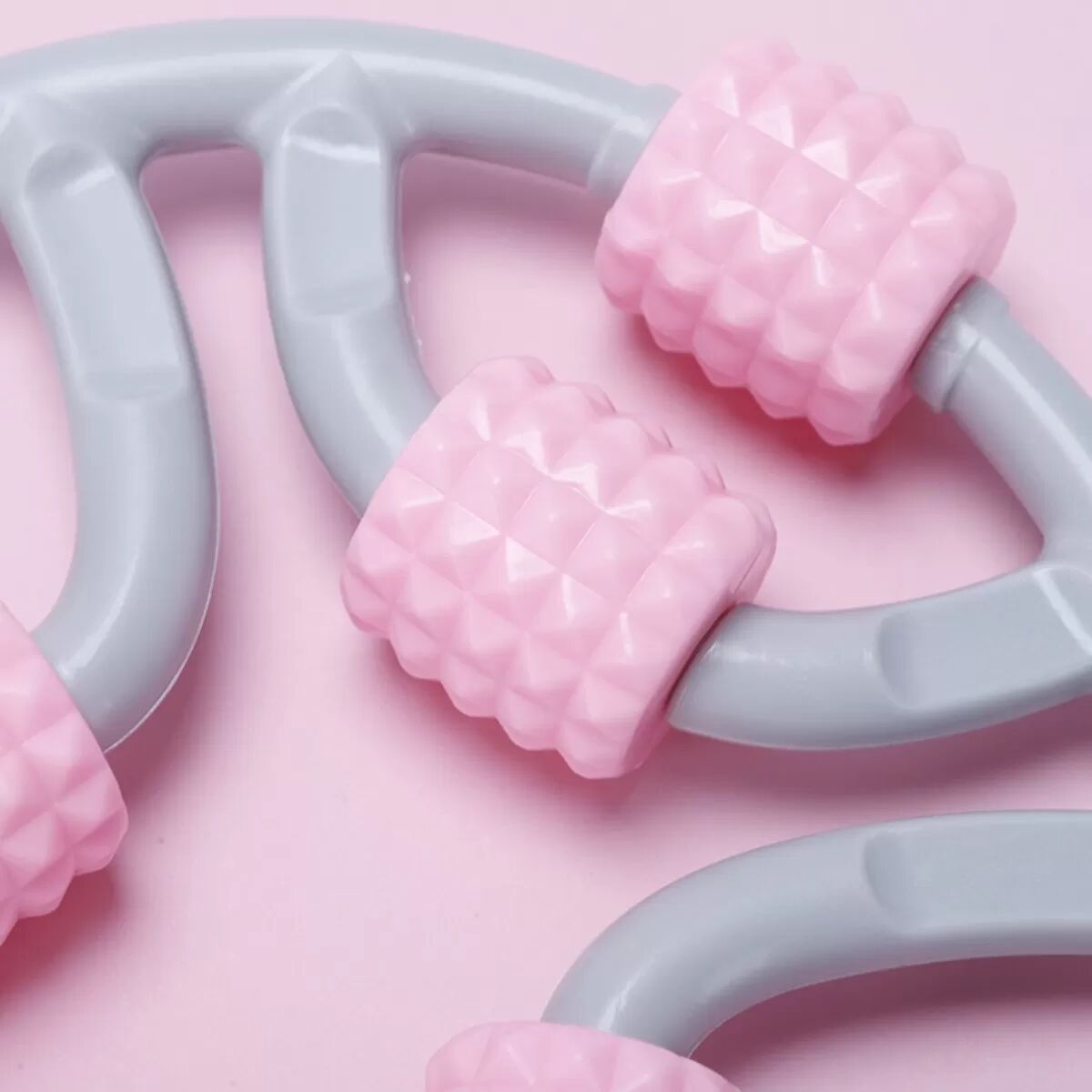 INF Yoga 8-Rad Bein-Klemm-Massagegerät – Einstellbare Breite ABS-Roller für Oberschenkel und Waden vor/nach dem Training, Blau