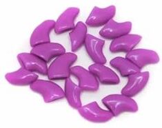 Inspired Living CozyPaws Silicone Cat Nail Caps 20 Piece Soft Scratch Protection Set purple m