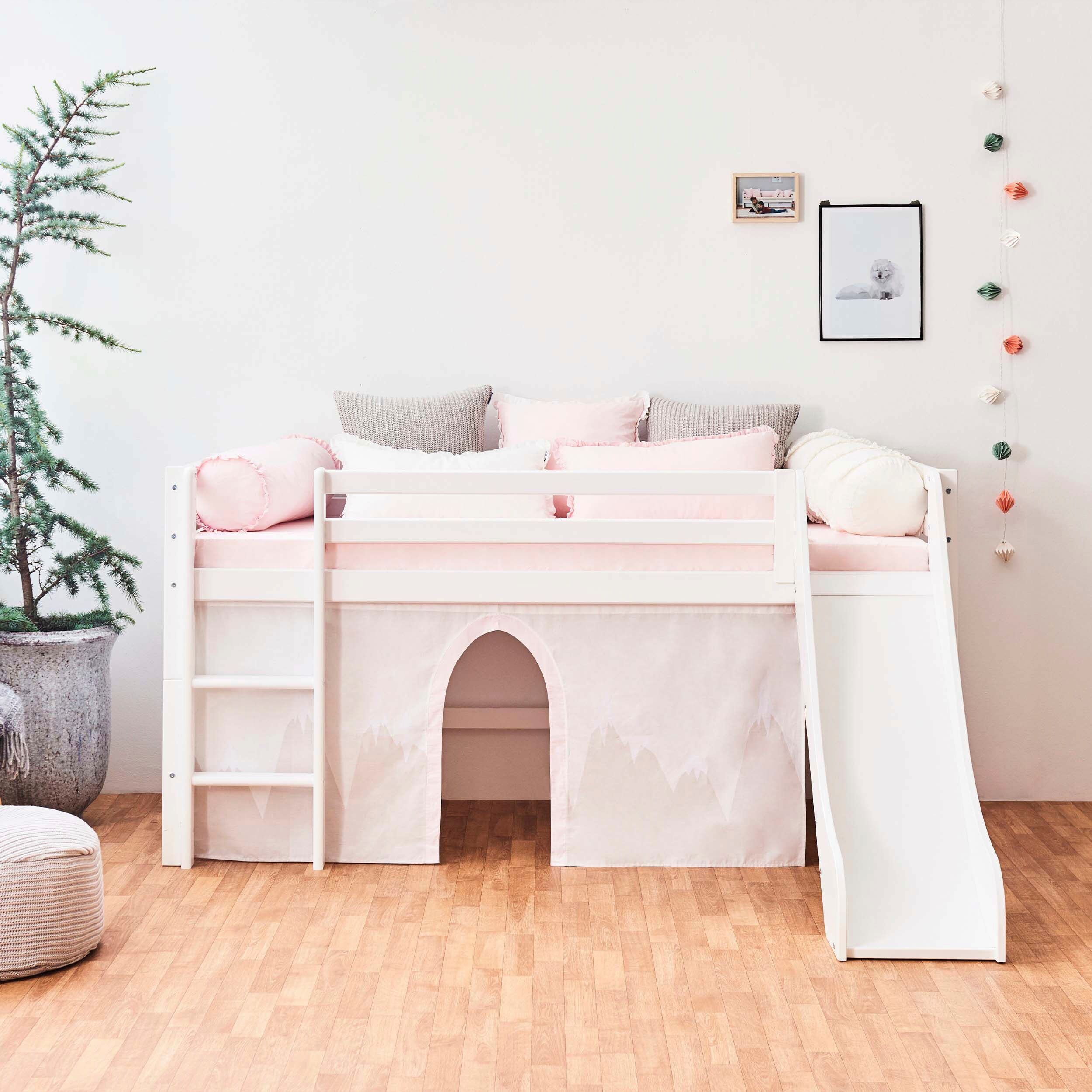 Hochbett HOPPEKIDS "«Winter Wonderland» aus Massivholz - langlebig & flexibel umbaubar", weiss (weiß, rosa), B:195cm H:105cm L:208cm, Kiefer massiv, Hochbetten, Hochbett, Zwei Grössen, mit Rutsche, Vorhang & Matratze weiß, rosa Liegefläche B/L: 90cm x 200