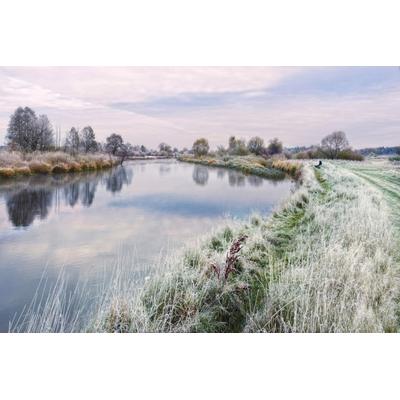 Fototapete PAPERMOON "Fluss durch Schneelandschaft", bunt, B:4,5m L:2,8m, Vlies, Tapeten