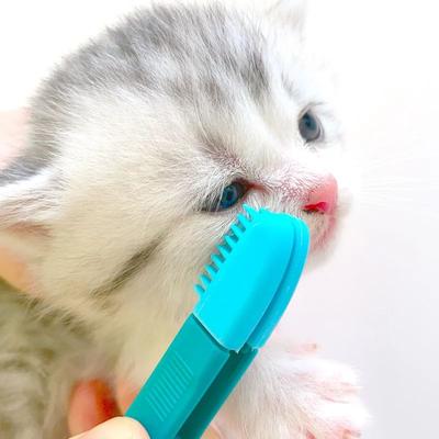 Inspire Curations ClearView Gentle Care Brush Pet Eye Cleaning Tool & Soft Tear Stain Remover For Cats And Dogs pink