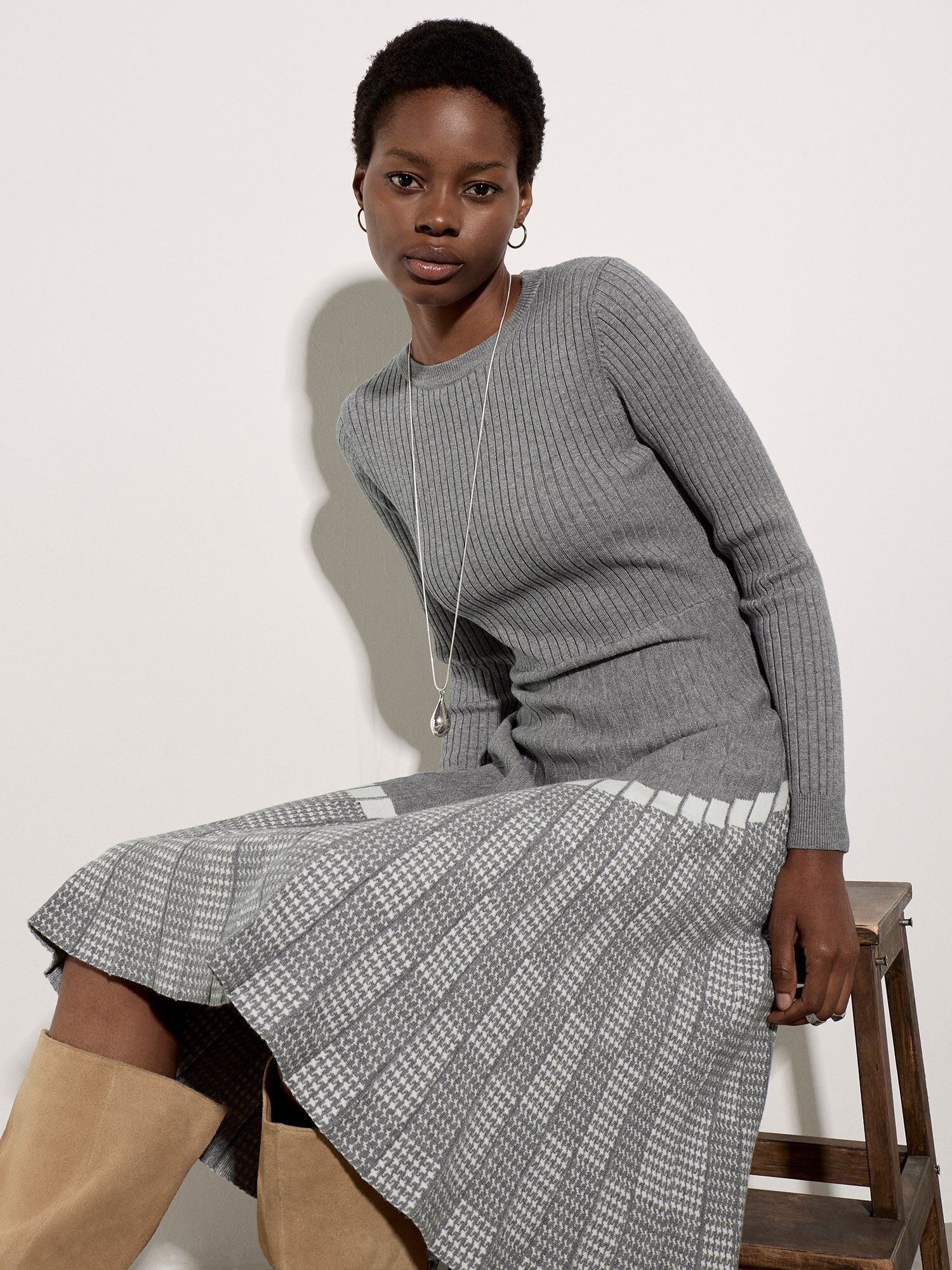 Midikleid APRICOT "Strickkleid", Damen, Gr. 12, N-Gr, Strick, grau, Strick, , Modisch, Kleider Midikleid, mit asymmetrischen Streifen