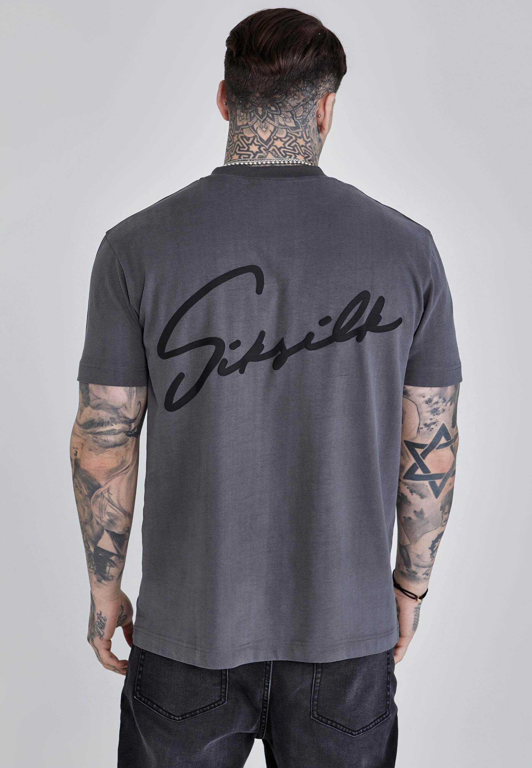 T-Shirt SIKSILK "Siksilk T-Shirt Script T-Shirt", Herren, Gr. M, grau, Obermaterial: 100% Baumwolle CO., Shirts T-Shirt grau M