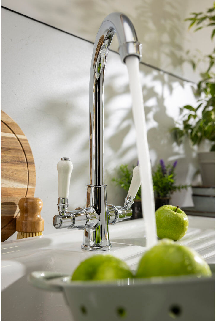 Abode Designs Abode Keswick Traditional Dual Handle Monobloc Tap Chrome 17.7cm