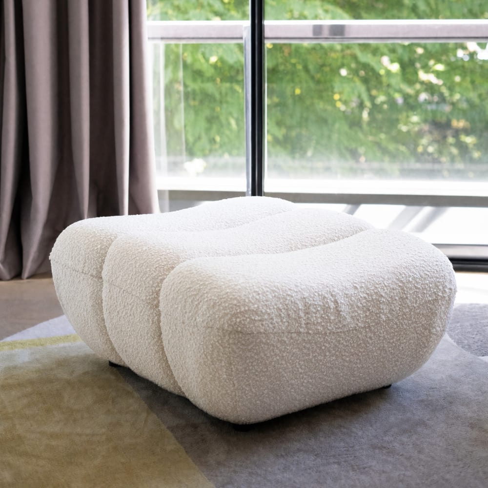 Maison Pavane Pouf reposapie en tejido de bucles blanco