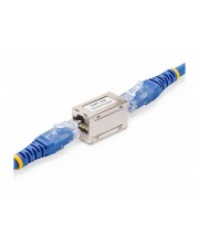 StarTech.com Geschirmte Cat 6A Kupplung RJ45 Coupler Cat6a Lankabel Verlängerung F/F Ethernet (IN-CAT6A-COUPLER-S1)