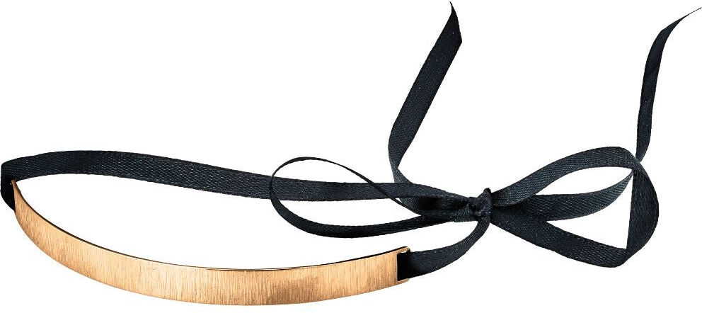 Lumoava Maininki choker riipus, keltakullattu hopea ja satiininauha,
