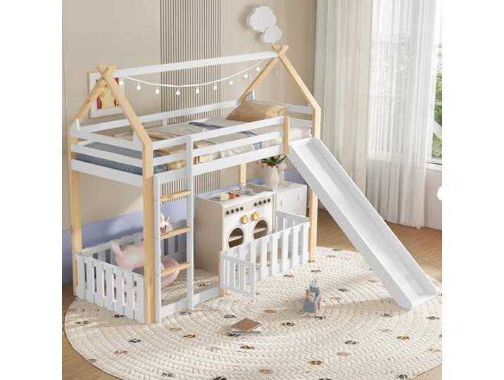 Merax Hochbett Kinderbett 90x200cm, Baumhausbett Holzbett mit Kinderrutsche, Rausfallschutz, Platzsparendes Stockbett mit Lattenrost, Unterhaltungsbereich, Exquisite Dachform, Jugendbett, Weiß&Natur