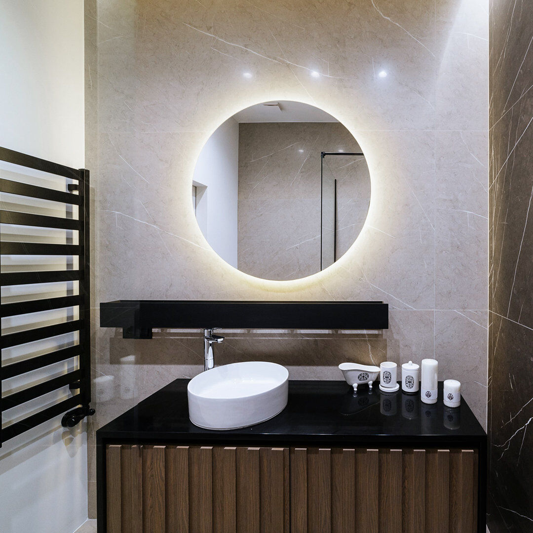 Metro Modern Round Mirror With LED Lighting - Warm White - Large Illuminated Bathroom Mirror 80cm H x 80cm W