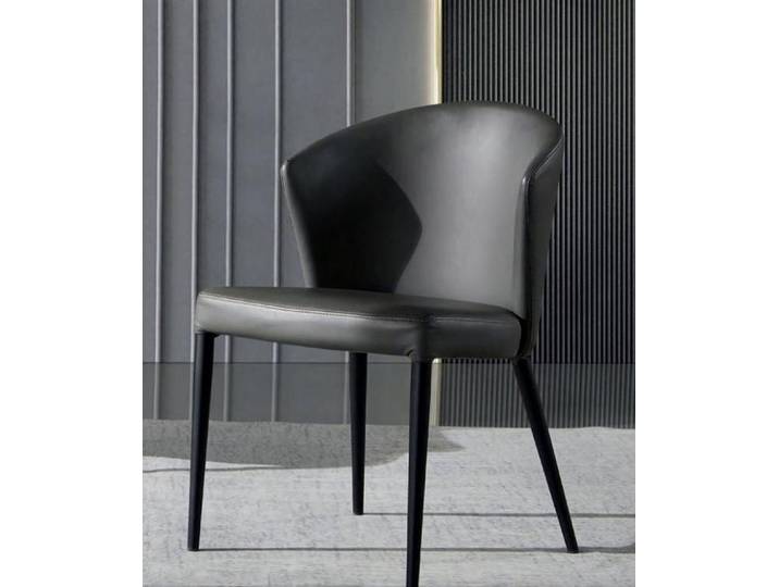 JVmoebel Esszimmerstuhl Eleganter schwarzer Holzstuhl mit Kunstlederbezug (1 St), Made in Europa