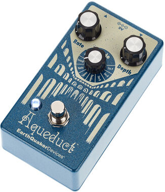 EarthQuaker Devices Aqueduct - Vibrato