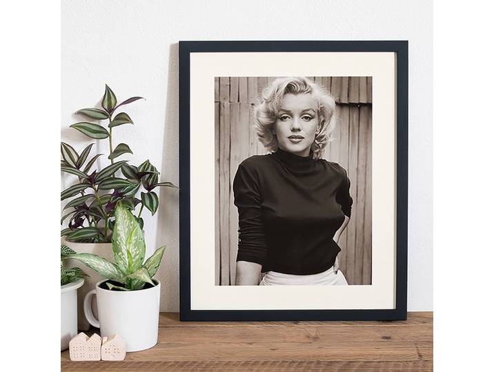 Tableau déco Marilyn Monroe III Cadre : hêtre massif verni Revêtement : plexiglas Blanc/Noir 42 x 52cm