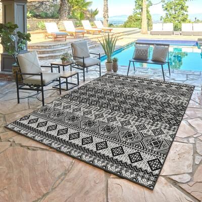 Gertmenian Tropea Darcy Indoor Outdoor Flatweave Area Rug Boho Geometric Polypropylene