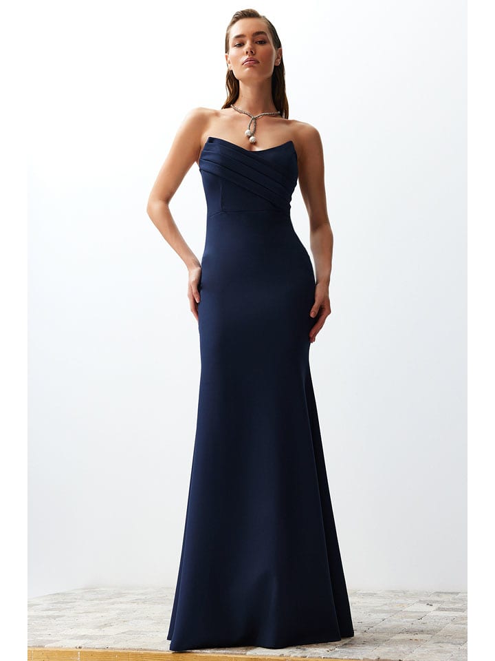 trendyol Kleid in Dunkelblau - 36